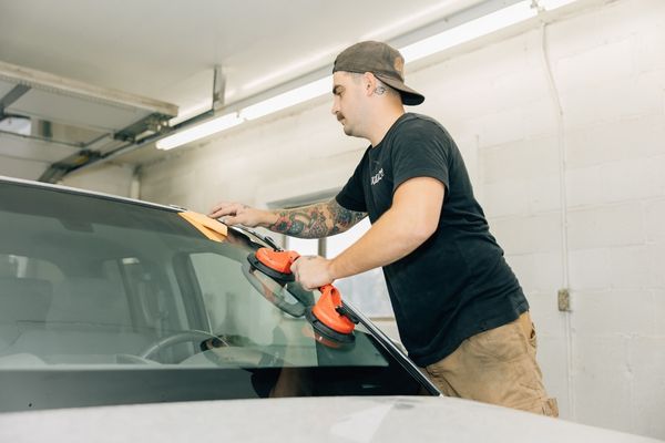 auto-glass-repair-millville-utah (1) auto-glass-repair-millville-utah